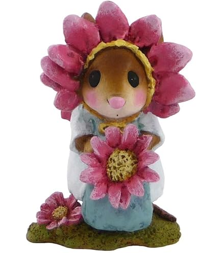 Amazon.com: Wee Forest Folk M-262 Lighting The Way (Retired