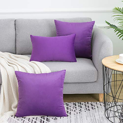 lavender colored throw pillows
