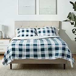Amazon Basics Ultra-Soft Micromink Sherpa 3-Piece