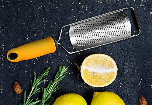 Upgraded Version Lemon Zester, Siasky Stainless Steel Cheese Grater, Ideal Shredder for Cheese, Lemon, Ginger, Garlic - Razor-Sharp Stainless Steel Blade + Protective Cover + Cleaning Brush