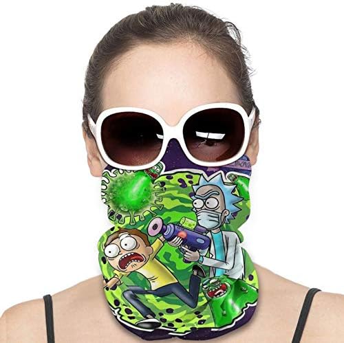 Breathable face cowl for hiking, protects face from dust and dry conditions.