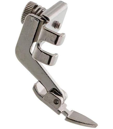 Amazon.com: Singer Slant Zipper Foot Feet Fits 301 401 403