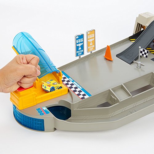 Disney Pixar Cars Mini Racers Rollin' Raceway Playset in Kuwait