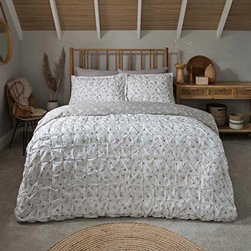 Sleepdown Printed Rouched Pleat Ditsy Leaves White Natural Reversible Duvet Cover Quilt and Pillow Cases Bedding Set - King (230 cm x 220 cm)