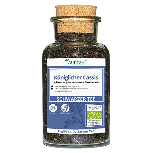 AURESA Schwarztee Königlicher Cassis im Glas | Tee Mischung - 100g | Wiederverwendbare Glasflasche mit Korkverschluss