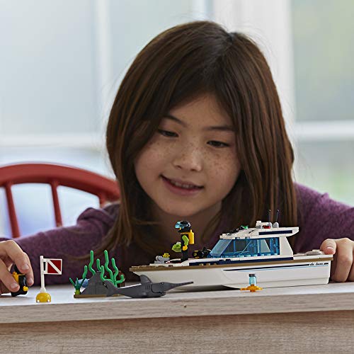 2 LEGO+Great+Vehicles+Diving+Building