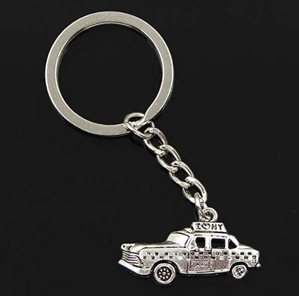 Amazon 1 ピース Diy アンティーク シルバー メタル ビンテージ ニューヨークタクシー カーキーリング ペンダント ティーンエイジャーズ キーストラップ ボール パフ キーファインダー 人気のポケット付き 女の子用バッグ キーホルダー 机上用品 文具収納 文房具