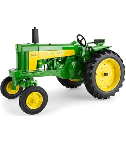 Amazon.com: John Deere 1/16 Scale 2010 FFA Tractor Replica Toy