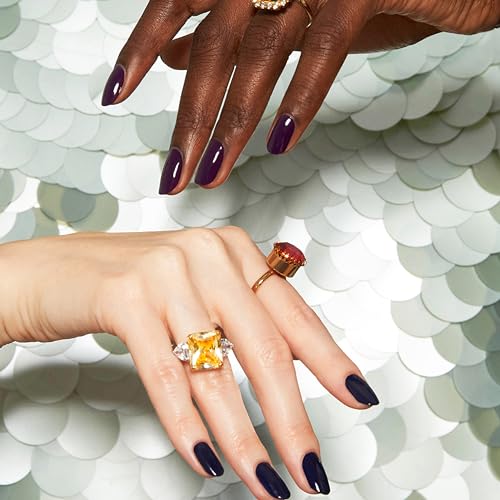 essie Salon-Quality Nail Polish, Vegan, Fall 2023, Dark Blue, Step Out of Line, 0.46 fl oz - Image 9