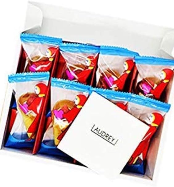 Amazon バレンタイン特別パッケージ いちごの専門店 Audrey オードリー グレイシアミルク８個入り バレンタインデー ホワイトデー お菓子 クッキー チョコレート Audrey オードリー 食品 飲料 お酒 通販