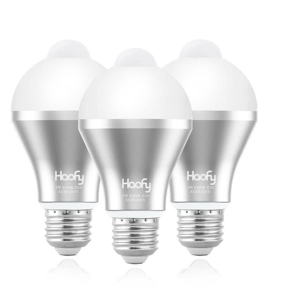 Haofy Motion Sensor Bulb, 9W Cool White Light E27 Smart PIR LED Bulb Automatic On/Off Safety Light Outdoor/Indoor Light Staircase Front Door Corridor Courtyard Garage Basement (Three Pieces)