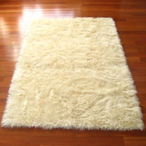 Silky Soft Faux Fur Rug, 5 ft. x 7 ft. Ivory Fluffy Rug, Made in France, Sheepskin Area Rug, Rectangle Rug for Living Room, Bedroom, Kid's Room, or Nursery, Home Décor Accent with Non-Slip Backing