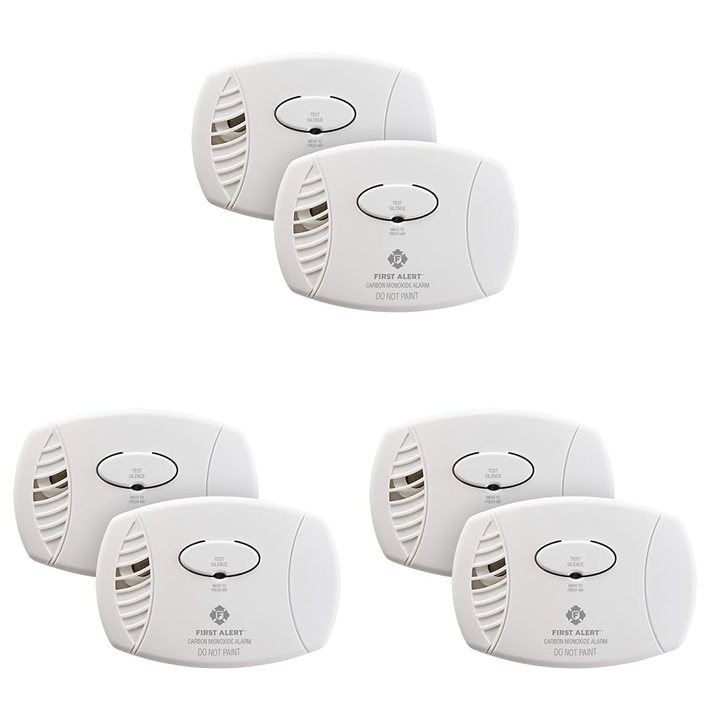 FIRST ALERT Carbon Monoxide Detector, No Outlet Required, Battery Operated, CO400, White, 2 Count (Pack of 3) Image