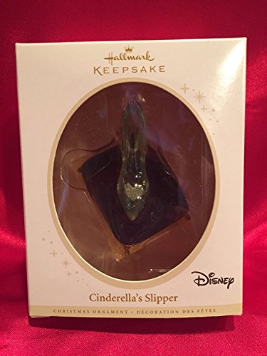 Hallmark 2006 Cinderella's Slipper Keepsake Ornament QMP4017