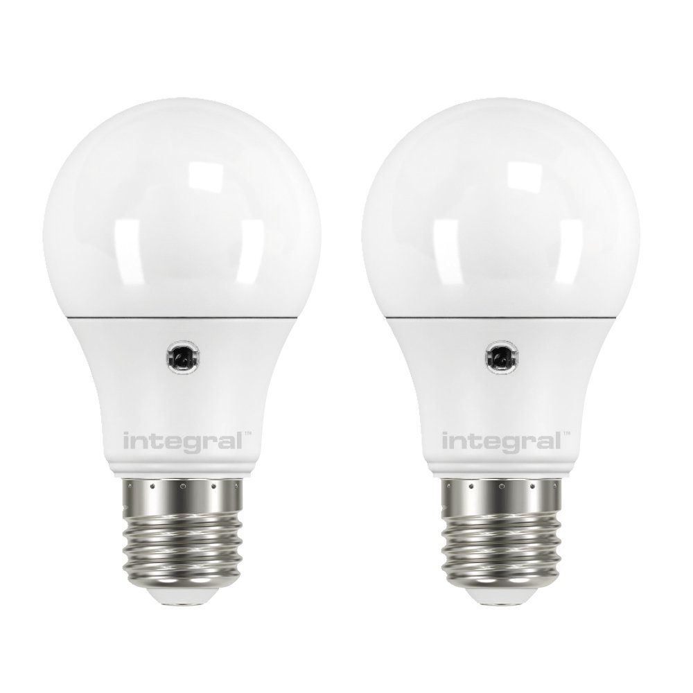 Integral LED 5.5 W Edison Screw E27 Sensor Classic Globe Bulb [Energy Class A+] Pack of 2, 40 W, Warm White