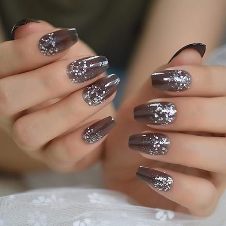 Amazon Co Jp 棺の爪透明な灰色の事前に設計された偽の爪中型マニキュアのヒント Diy 工具 ガーデン