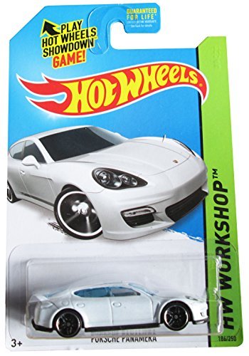 Hot Wheels 2015 HW Workshop Porsche Panamera 186/250, White