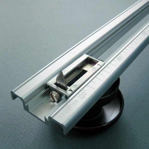NT Cutter Heavy-Duty Large Circle Cutter, 3-15/16 Inches ~ 39-3/8 Inches Diameter, 1 Cutter (CL-100P)