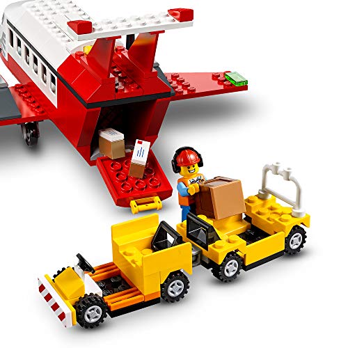 LEGO-City-Airport-Aeroporto-Centrale-con-Aereo-Giocattolo-Camion-del-Carburante-e-Minifigura-del-Pilota-60261