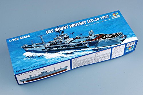 Trumpeter 05719 Model Kit USS Mount Whitney LCC 20 1997