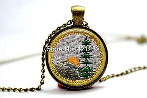 Pretty Lee 2015 Fashion Girl Scout Cadette Hiking Or Outdoors Merit Badge - Girl Scout Jewelry Glass Photo Cabochon Necklace Christmas gift
