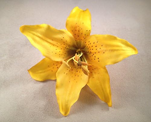 Tiger Lily Artificial Flower Hair Clip/Pin Brooch (Yellow Gold)