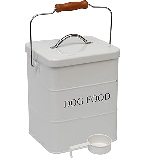 dog food tin and scoop