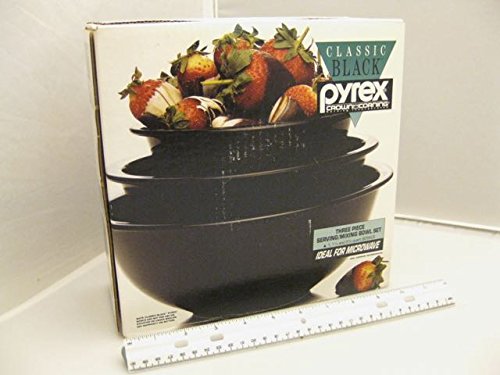 PYREX Black Mixing Bowl Nesting Set