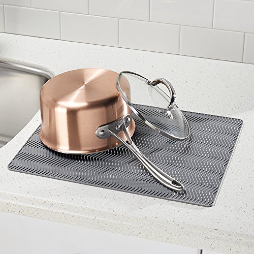 InterDesign Chevron Silicone Heat Resistant Kitchen Countertop Dish Drying Mat - Large, Gray