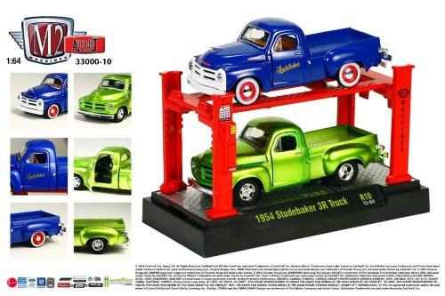 1954 Studebaker 3R Truck * M2 Machines * 2013 Auto-Lift 1:64 Scale Die-Cast Vehicles & Auto-Lift Display 2 Pack