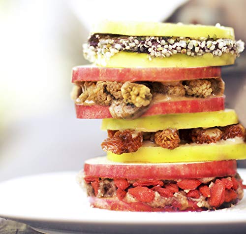 Navitas Organics Goldenberries– For Healthy Snacks, Topping, Baking & More – Dried Fruit – No Added Sugar & Sulfite Free – USDA Organic, Non GMO, Kosher, Gluten Free, Vegan (8oz. Bag, 8 Servings)