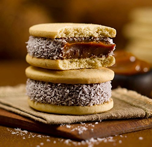 Cachafaz "Alfajor Maizena" Cookie filled with Dulce