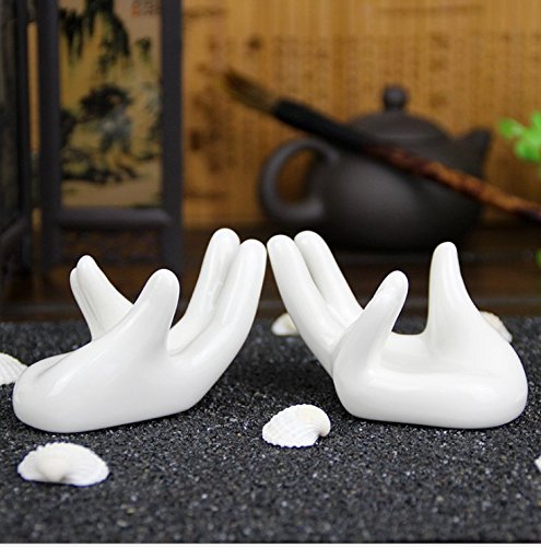 Eshylala 5 PACK Ceramic Air Plant Tillandsia Holder, Hand Shape Office Desk Base Airplant Display Container Pot,Ocarina Support Display Hand Stand, for Home Office Decoration Supplies