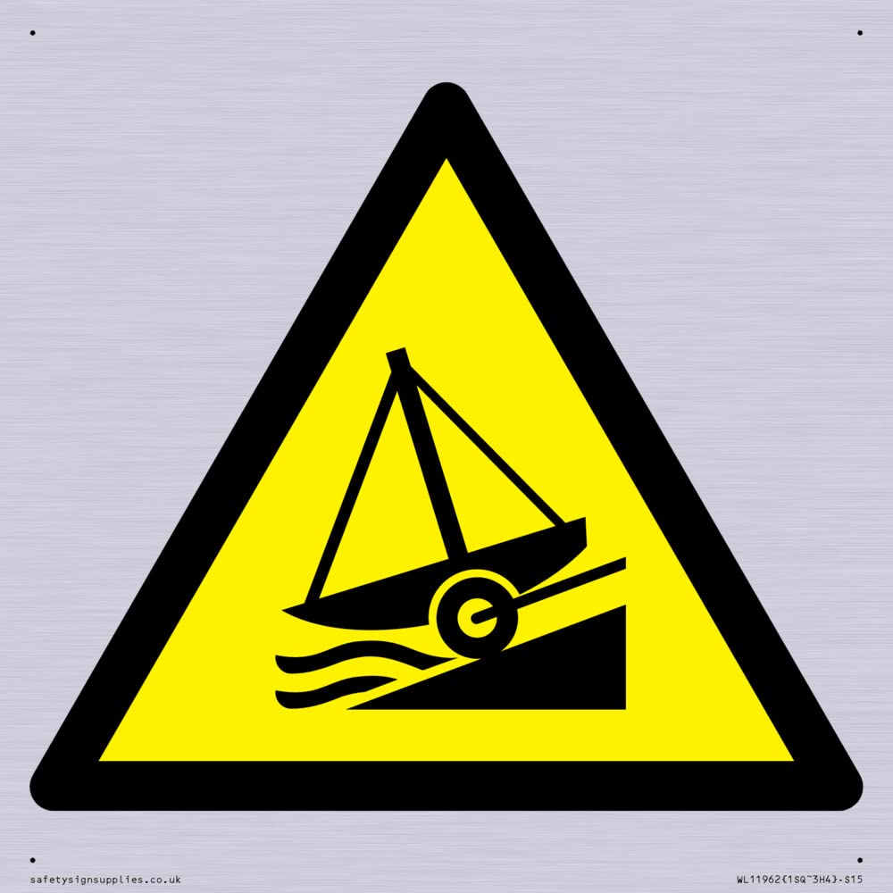 W044 Warning: Slipway Sign - 150x150mm - S15