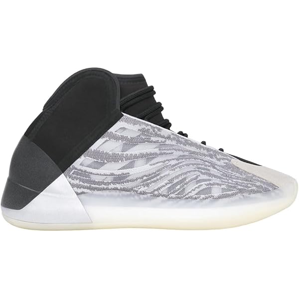 black and white 450 yeezy