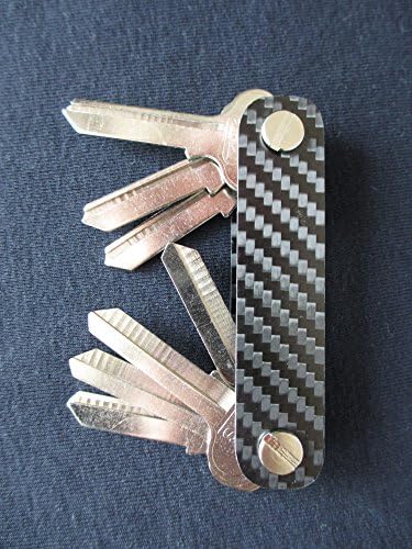 Carbon fiber Compact Key Holder and Keychain Organizer (2-7 Keys, Black)