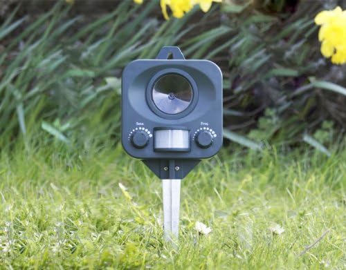 Pestbye® Battery Operated Motion Activated Waterproof Cat Repellent Quick Fix Ultrasonic Cat Scarer with Ground Stake - Set of 3 - Image 3