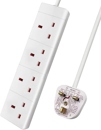 EXTRASTAR 4 Way Extension Lead 13A UK Plug 5M White Power Strip