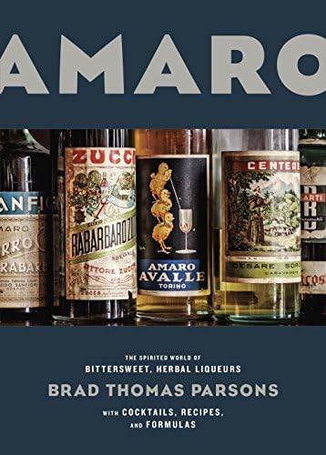 Amazon.com: Drinking Distilled: A User's Manual [A Cocktails and
