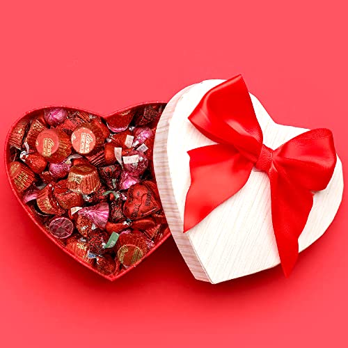Valentine's Day Chocolate Candy Assortment HERSHEY'S KISSES & Hearts