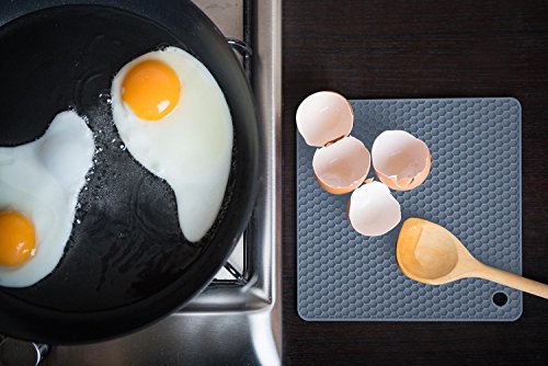 Potholders and Silicone Trivet Mats. Our 7 in 1 Multi-Purpose Kitchen Tool is Heat Resistant to 440°F, Non-slip,durable, flexible easy to wash and dry. 4 Pot Holders By Q's INN. - Thumbnail 7