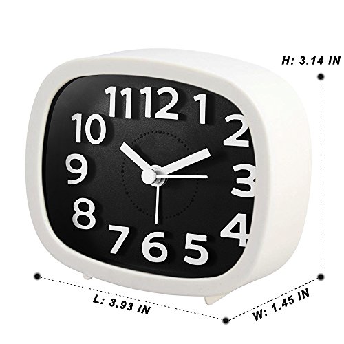 KOEPUO Silent Travel Alarm Clock, Simple Battery Operated Bedside Clock