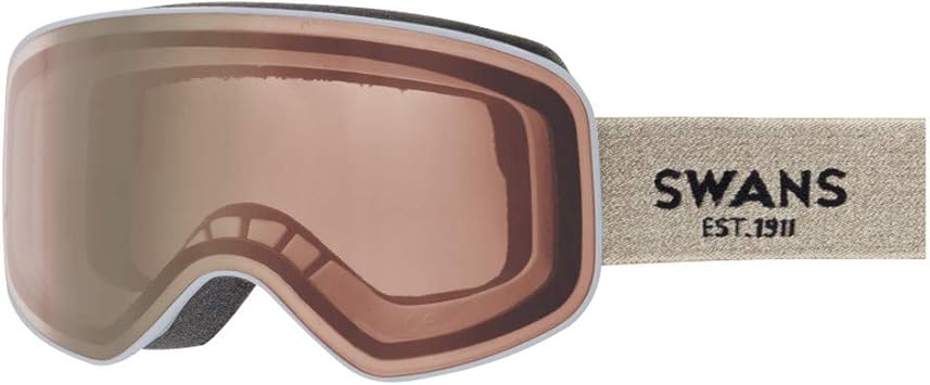 mirrored ski goggles