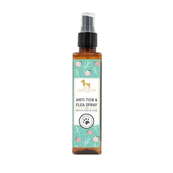 Heads Up For Tails Organic Anti Tick and Flea Spray with Lemongrass for Pets Dogs Puppies (200 ml)