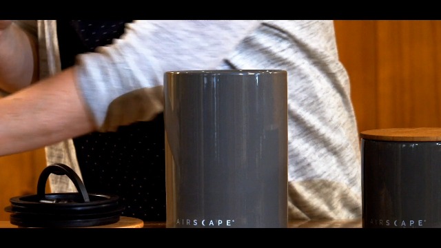 Airscape-Ceramic-Coffee-and-Food-Storage-Canister-4-Small-Patented-Airtight-Inner-Lid-Releases-CO2-and-Preserves-Food-Freshness-Glazed-Ceramic-with-Bamboo-Top-Cobalt-Blue