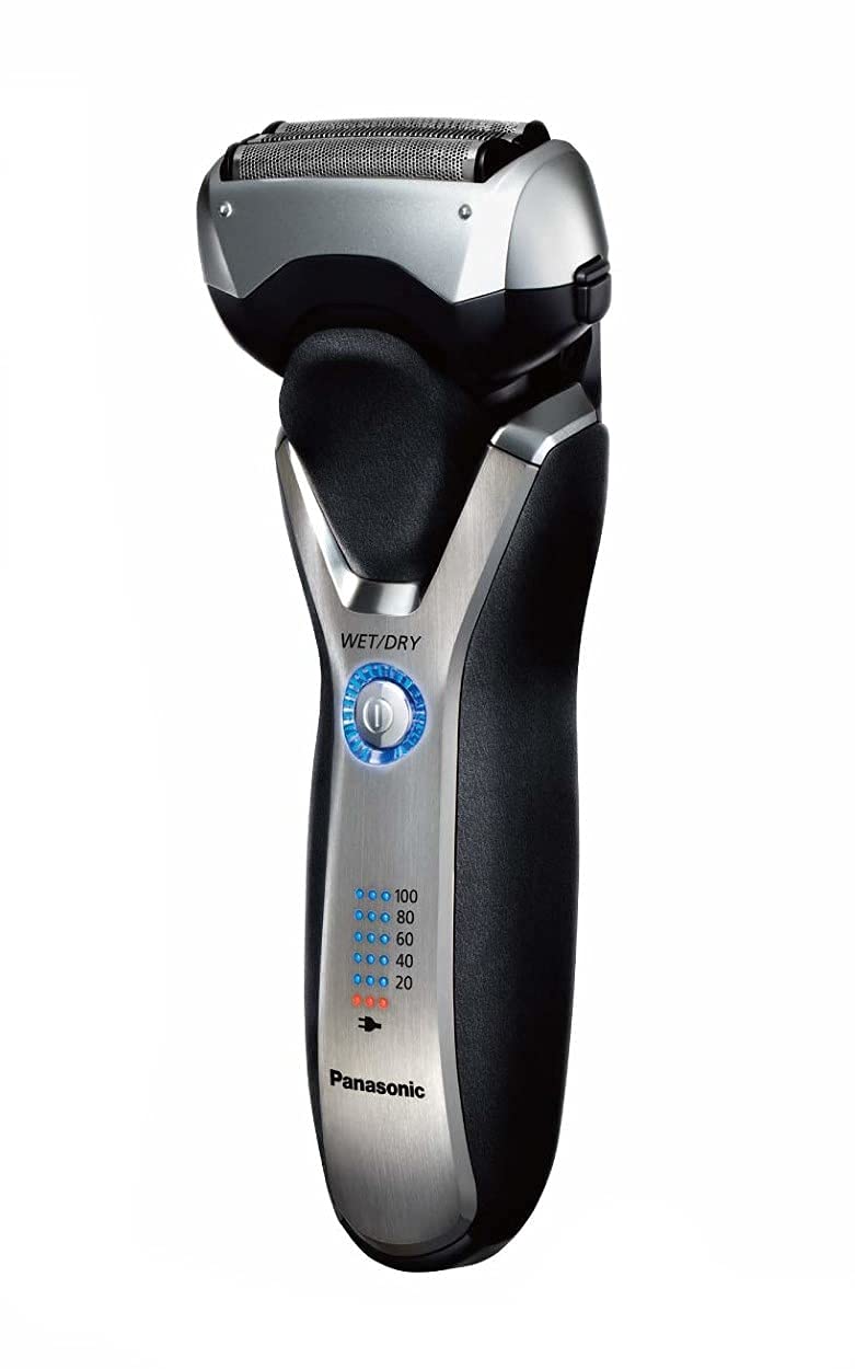 Panasonic Series 500 ES-RT67 Wet/Dry Razor with 3 Clipper Elements, Retractable Long Hair Trimmer, 5 Stage Battery Indicator, Black