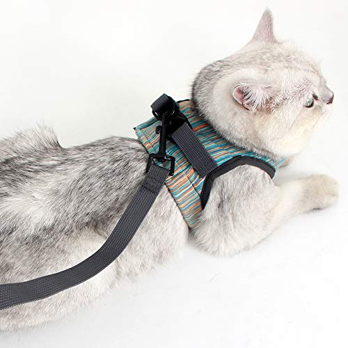 Yult Cat Harness and Leash Set Ultra-Light Escape Proof Kitten Collar Cat Walking Jacket with Running Cushioning Soft and Comfortable Suitable for Puppies Rabbits(S,Green)