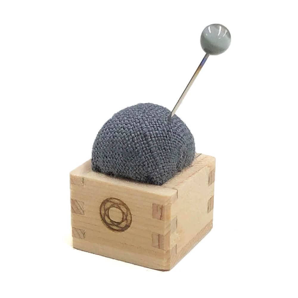 Cohana Masu mini pin Cushion with pin Grey - 1pc