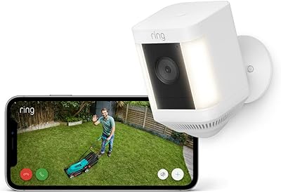 Ring Spotlight Kamera Plus Akku (Spotlight Cam Plus) | Überwachungskamera aussen mit WLAN, HD-Video, LED-Strahler, Nachtsicht, Bewegungserfassung & Sirene | Alexa-kompatible Sicherheitskamera