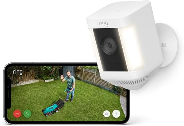 Ring Spotlight Kamera Plus Akku (Spotlight Cam Plus) | Überwachungskamera aussen mit WLAN, HD-Video, LED-Strahler, Nachtsicht, Bewegungserfassung & Sirene | Alexa-kompatible Sicherheitskamera